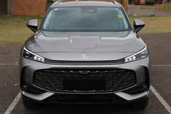 2025 MG HS Super Hybrid Essence