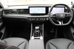 2025 MG HS Super Hybrid Essence