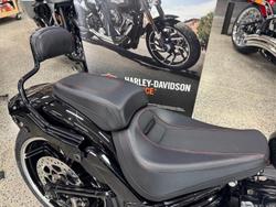 2018 Harley-Davidson Breakout 107 (FXBR) Softail Black