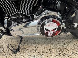 2018 Harley-Davidson Breakout 107 (FXBR) Softail Black