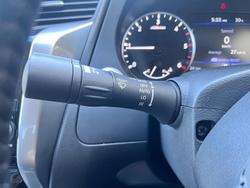 2025 Nissan Navara ST-X