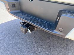 2025 Nissan Navara ST-X