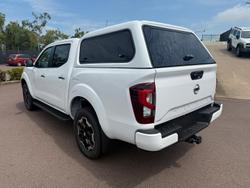 2025 Nissan Navara ST-X