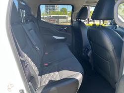 2025 Nissan Navara ST-X