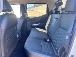 2025 Nissan Navara ST-X