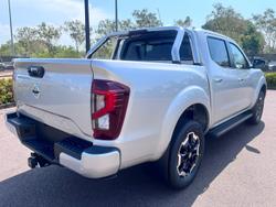 2025 Nissan Navara ST-X