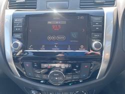 2025 Nissan Navara ST-X