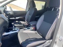 2025 Nissan Navara ST-X