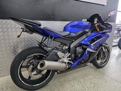 2009 Yamaha YZF-R6 BLUE