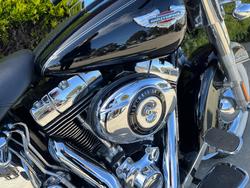 2013 HARLEY-DAVIDSON FLSTN SOFTAIL DELUXE Black