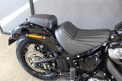 2025 Harley-davidson FXBB STREET BOB (117) VIVID BLACK