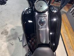 2025 Harley-davidson FLHRXS ROAD KING SPECIAL Vivid Black