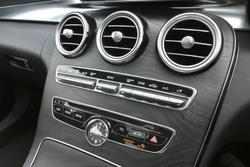 2015 Mercedes-Benz C-Class C200 d W205 Diamond White BRIGHT