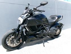 2015 DUCATI DIAVEL Black