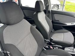 2012 Hyundai Accent Active RB Crystal White
