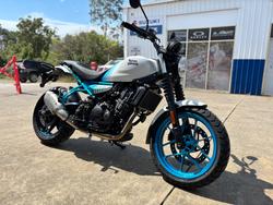 2024 Royal Enfield GUERILLA 450 Blue
