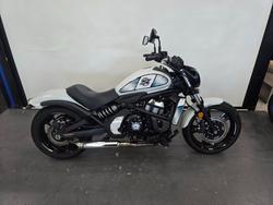 Kawasaki Vulcan S SE