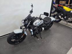 2022 Kawasaki VULCAN S SE White