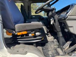 2005 Isuzu Frr 550 WHITE
