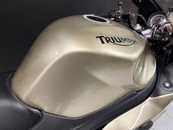 2014 TRIUMPH SPRINT GT Gold