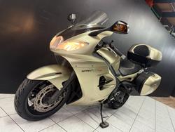 2014 TRIUMPH SPRINT GT Gold