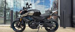 2023 CFMOTO 450 NK BLACK