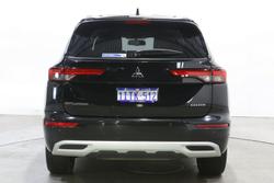 2022 Mitsubishi Outlander Exceed
