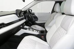 2022 Mitsubishi Outlander Exceed