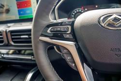 2025 LDV D90 Executive