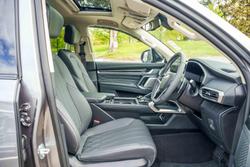 2025 LDV D90 Executive