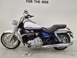 2011 Triumph THUNDERBIRD White