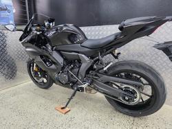 2025 Yamaha YZF-R7LA BLACK