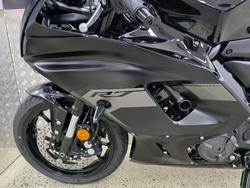 2025 Yamaha YZF-R7LA BLACK