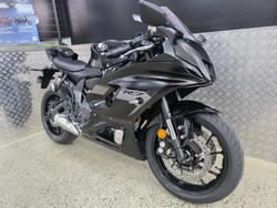 2025 Yamaha YZF-R7LA BLACK