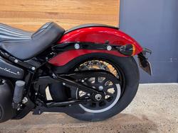 2017 Harley-davidson FXBB STREET BOB Red