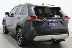 2020 Toyota
RAV4 Edge