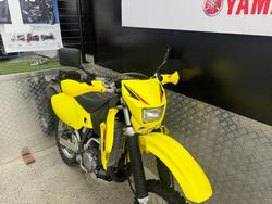 2015 Suzuki DR-Z400E (ELECTRIC) YELLOW