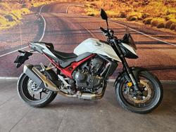 Honda CB750 Hornet