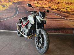 2025 Honda CB750 Hornet CB White