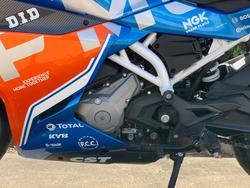 2023 CFMOTO 300 SR ABS LAVA ORANGE