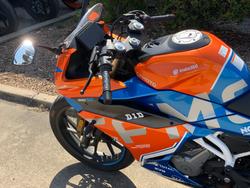 2023 CFMOTO 300 SR ABS LAVA ORANGE