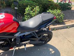 2014 Triumph STREET TRIPLE 660 Red