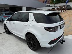 2019 Land Rover Discovery SD4 S Series 5 MY20 Four Wheel Drive Fuji White