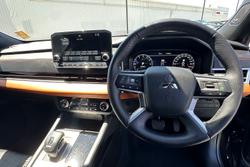 2023 Mitsubishi Outlander Exceed Tourer