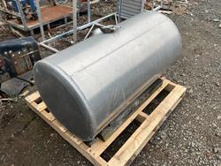 0 Volvo fuel tanks Volvo