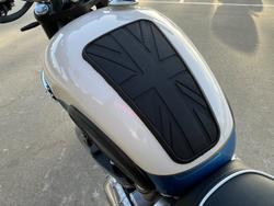 2023 Triumph BONNEVILLE T120 Blue / White