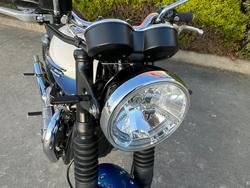 2023 Triumph BONNEVILLE T120 Blue / White