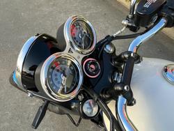 2023 Triumph BONNEVILLE T120 Blue / White