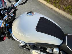 2023 Triumph BONNEVILLE T120 Blue / White
