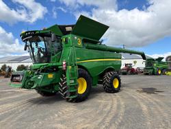 John Deere S790